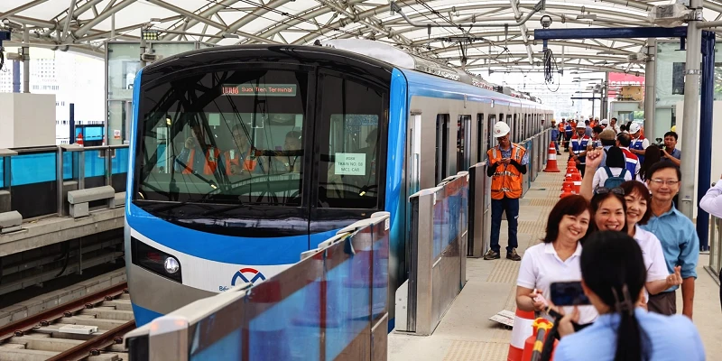 Tuyến Metro Số 1 TP.HCM - Biểu Tượng Giao Thông Mới Vai trò của tuyến metro số 1 TP.HCM trong đô thị hiện đại